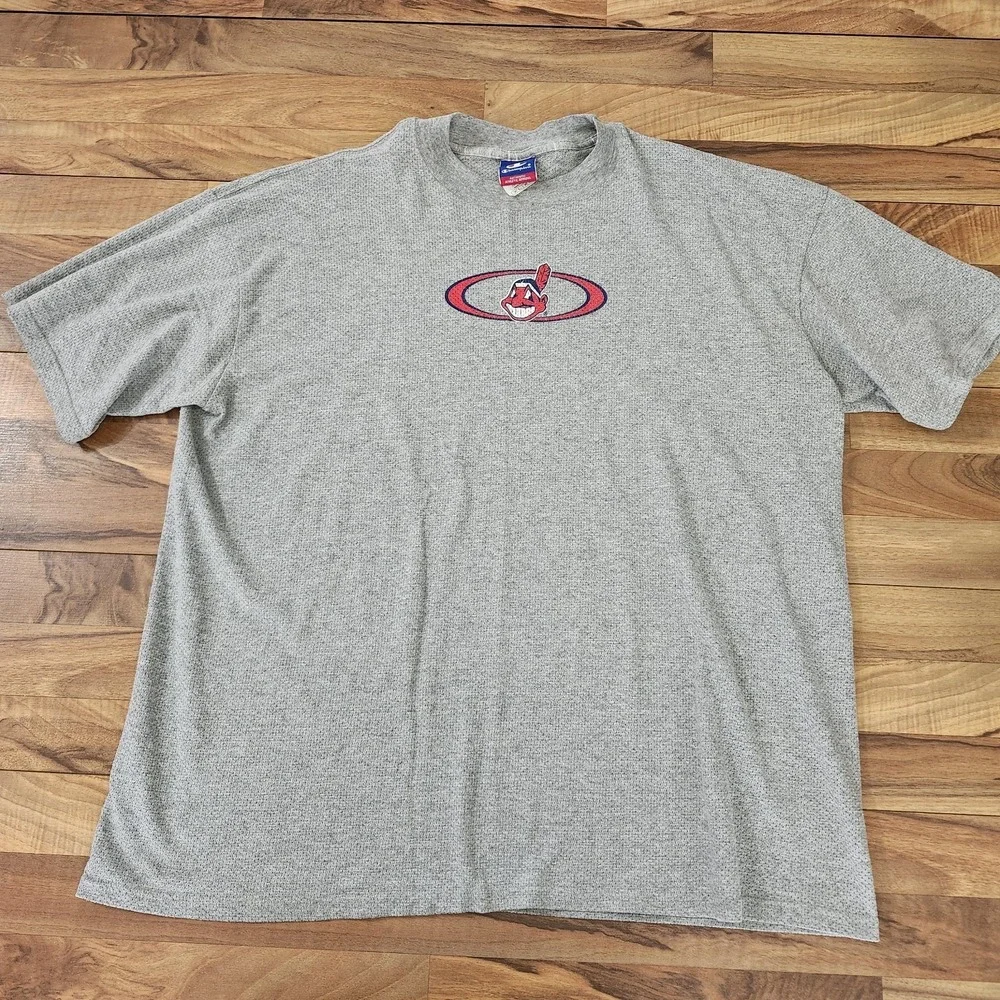 VTG MLB Cleveland Indians Perforated T-Shirt Cotton Blend Grey Size XL Baggy - Picture 4 of 7